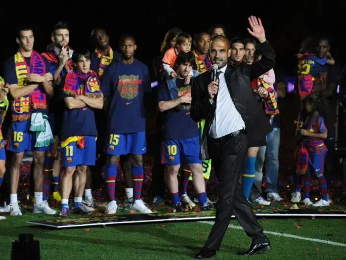 מאמן ברצלונה, פפ גווארדיולה, חוגג אליפות (GettyImages , Denis Doyle) מאמן ברצלונה, פפ גווארדיולה, חוגג אליפות (GettyImages , Denis Doyle)