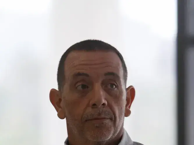איתן רוב (אורי לנץ) איתן רוב (אורי לנץ)