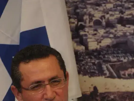 יו"ר ההסתדרות, עופר עייני, במסגרת המו"מ על הסכמי השכר במגזר הציבורי, אוקטובר 2010 (עומר מירון) יו"ר ההסתדרות, עופר עייני, במסגרת המו"מ על הסכמי השכר במגזר הציבורי, אוקטובר 2010 (עומר מירון)