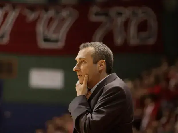 ננו גינזבורג מאמן נימבורק (מגד גוזני) ננו גינזבורג מאמן נימבורק (מגד גוזני)