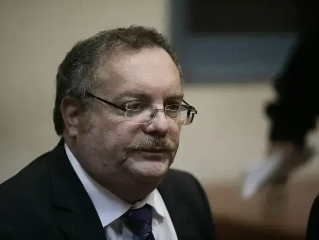 חבר הכנסת דניאל הרשקוביץ במהלך ביקור בקבר יוסף, פברואר 2011 (אורי לנץ) חבר הכנסת דניאל הרשקוביץ במהלך ביקור בקבר יוסף, פברואר 2011 (אורי לנץ)