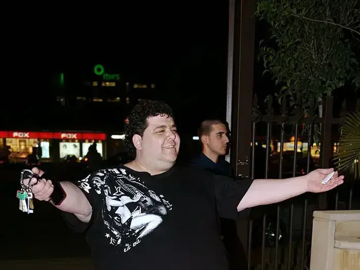 אבי ביטר (שוקה כהן) אבי ביטר (שוקה כהן)