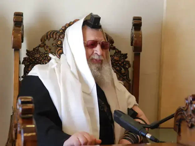 הרב עובדיה יוסף במהלך תפילה מיוחדת למען גלעד שליט, מרץ 2011 (עומר מירון) הרב עובדיה יוסף במהלך תפילה מיוחדת למען גלעד שליט, מרץ 2011 (עומר מירון)