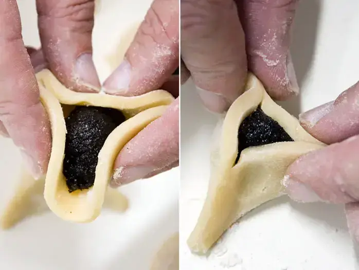 אוספים באצבעות את שולי העיגול לקבלת צורה של אוזן המן (נמרוד סונדרס)