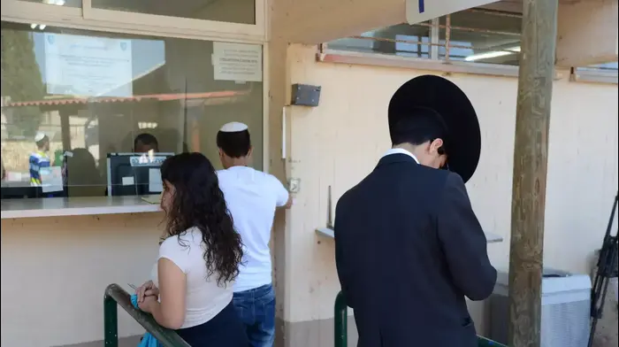 גיוס לנחל החרדי בבקו"ם. אוגוסט 2013 (ניב אהרונסון) גיוס לנחל החרדי בבקו"ם. אוגוסט 2013 (ניב אהרונסון)
