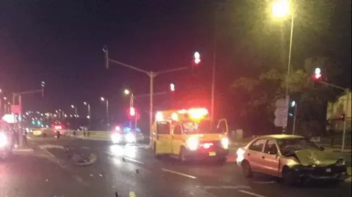 רוכב אופנוע כבן 40 נהרג בתאונת דרכים ברחובות. 24 בינואר 2014 (מד"א) רוכב אופנוע כבן 40 נהרג בתאונת דרכים ברחובות. 24 בינואר 2014 (מד"א)