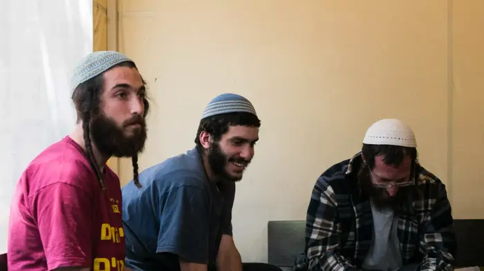הארכת מעצר לחשודים בתקיפת חיילים ביצהר. אפריל 2014 (מור שאולי) הארכת מעצר לחשודים בתקיפת חיילים ביצהר. אפריל 2014 (מור שאולי)