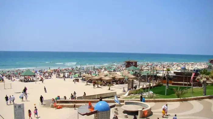 יח"צ (יח"צ) יח"צ (יח"צ)