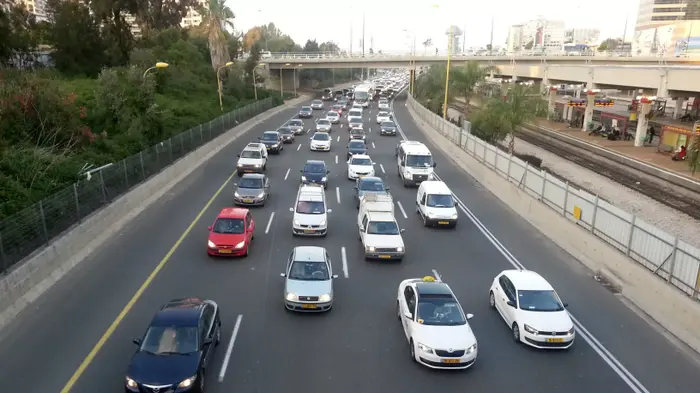 נתיבי איילון עומס תנועה (קובי ליאני) נתיבי איילון עומס תנועה (קובי ליאני)