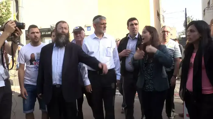 ברוך מרזל בסיור בחירות בדרום תל אביב (יותם רונן) ברוך מרזל בסיור בחירות בדרום תל אביב (יותם רונן)