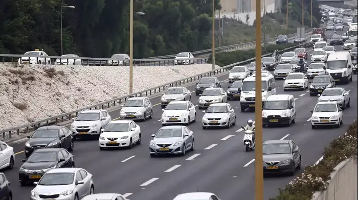 נתיבי איילון, אוגוסט 2015 (מגד גוזני) נתיבי איילון, אוגוסט 2015 (מגד גוזני)