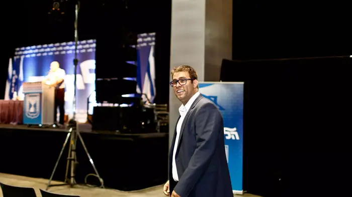 אורן חזן (מגד גוזני) אורן חזן (מגד גוזני)