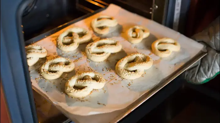 בייגלה בייגלה (דרור עינב)