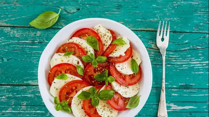 סלט קפרזה סלט קפרזה (ShutterStock)