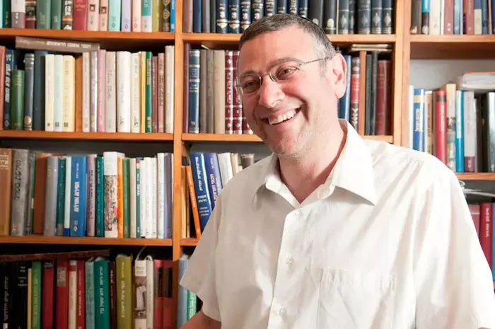 הרב דוקטור בנימין לאו, רב בשכונת קטמון בירושלים, ראש בית המדרש לצדק חברתי, ומראשי בית המדרש בבית מורשה (עומר מירון) הרב דוקטור בנימין לאו, רב בשכונת קטמון בירושלים, ראש בית המדרש לצדק חברתי, ומראשי בית המדרש בבית מורשה (עומר מירון)