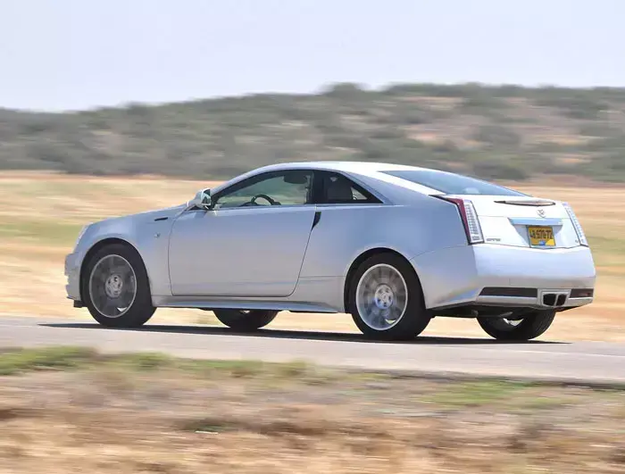 מבחן דרכים קדילאק CTS קופה (ניר בן טובים) מבחן דרכים קדילאק CTS קופה (ניר בן טובים)