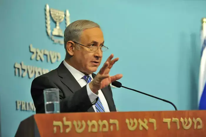 בנימין נתניהו במסיבת עיתונאים על מחאת הדיור, יולי 2011 (עומר מירון) בנימין נתניהו במסיבת עיתונאים על מחאת הדיור, יולי 2011 (עומר מירון)