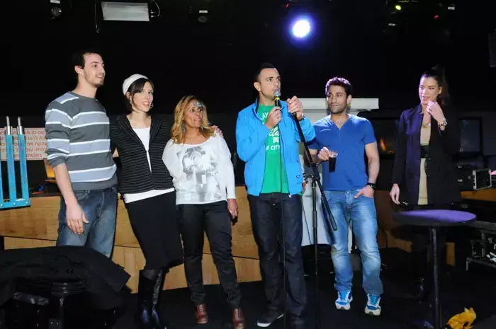 נטלי דדון, פונדק, מוטי להב, אוסי, ענהאל, עקיבא (ברק פכטר) נטלי דדון, פונדק, מוטי להב, אוסי, ענהאל, עקיבא (ברק פכטר)