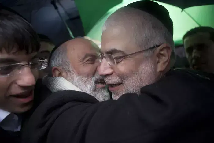 בניזרי משתחרר מהכלא, מרץ 2012 (דרור עינב) בניזרי משתחרר מהכלא, מרץ 2012 (דרור עינב)