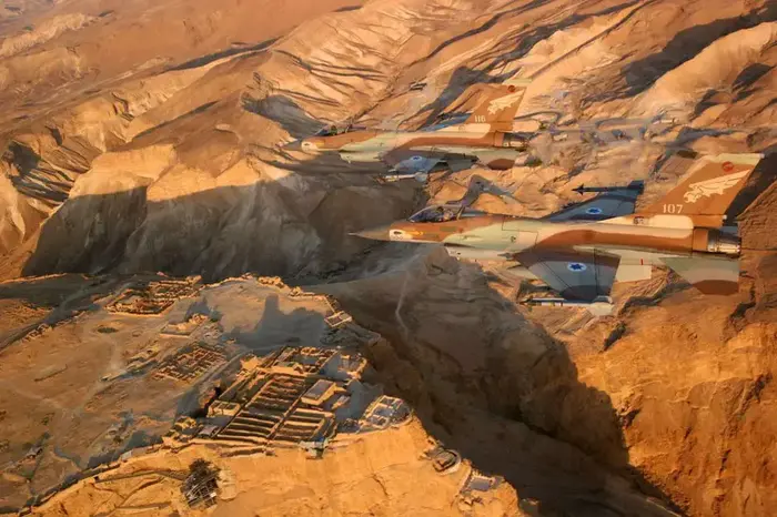 צילום ממטוס קרב של מצדה (דובר צה"ל) צילום ממטוס קרב של מצדה (דובר צה"ל)