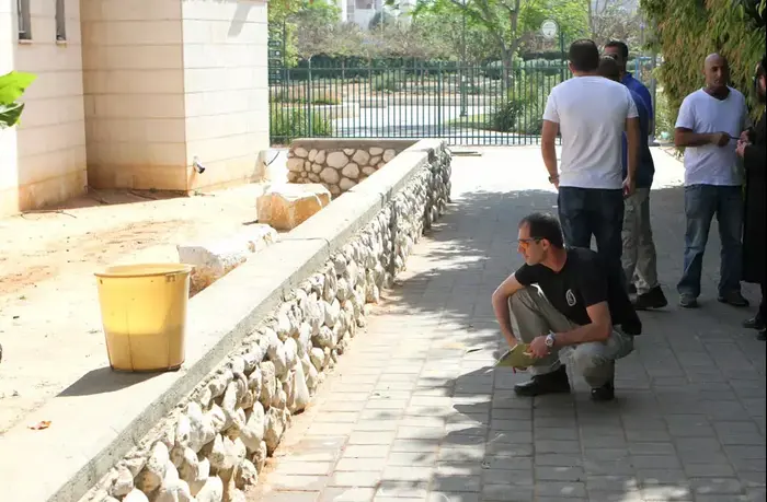 זירת הרצח רחובות ,מאי 2012 (קובי אליהו) זירת הרצח רחובות ,מאי 2012 (קובי אליהו)