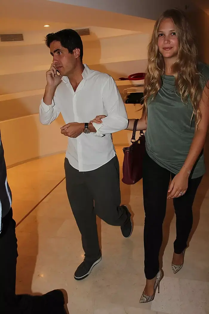 אסתי גינזבורג, עדי קייזמן (אביב חופי) אסתי גינזבורג, עדי קייזמן (אביב חופי)