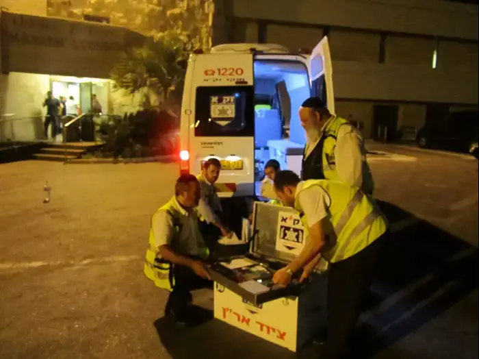 משלחת חילוץ של זק"א בדרך לבורגס בולגריה, יולי 2012 (יח"צ , אביגדור שטרן) משלחת חילוץ של זק"א בדרך לבורגס בולגריה, יולי 2012 (יח"צ , אביגדור שטרן)