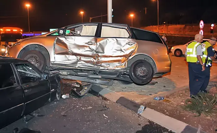 תאונת דרכים בצומת המוביל (שי אוקנין , שי וקנין) תאונת דרכים בצומת המוביל (שי אוקנין , שי וקנין)