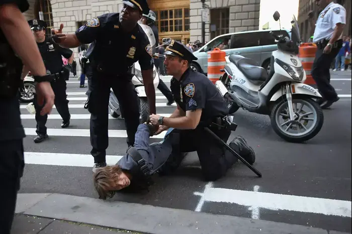 הפגנות בניו יורק לציון שנה למחאת Occupy Wall Street. 17 בספטמבר 2012 (GettyImages) הפגנות בניו יורק לציון שנה למחאת Occupy Wall Street. 17 בספטמבר 2012 (GettyImages)