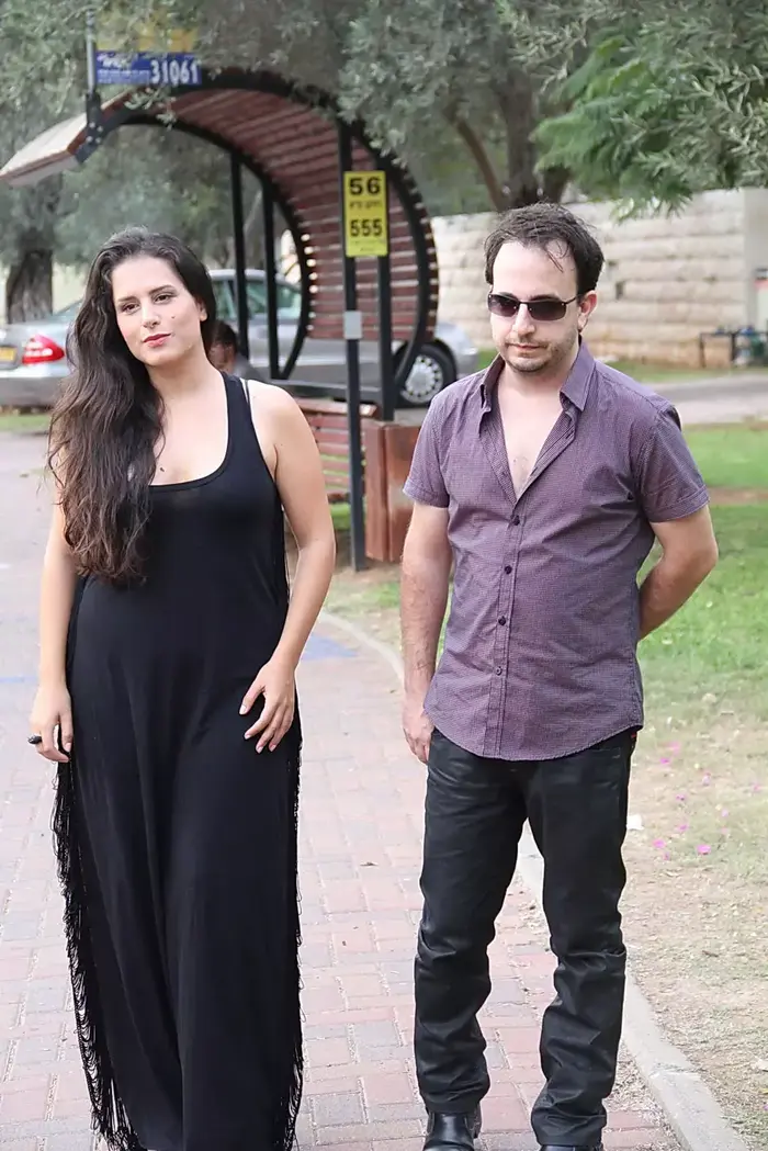 מירי מסיקה (אביב חופי) מירי מסיקה (אביב חופי)