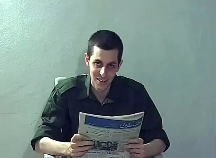 קלטת גלעד שליט (רויטרס) קלטת גלעד שליט (רויטרס)