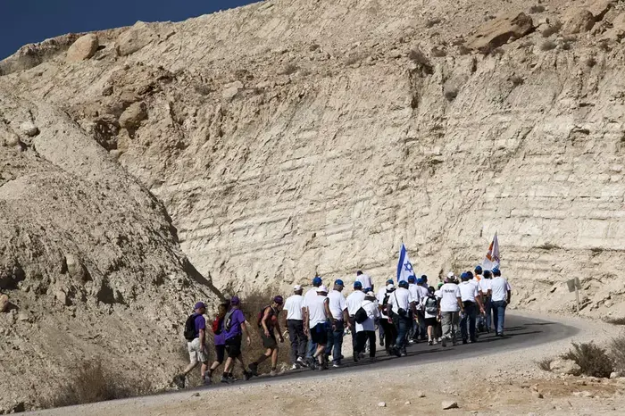 צעדת בן גוריון (יח"צ , .א. רמת הנגב.) צעדת בן גוריון (יח"צ , .א. רמת הנגב.)