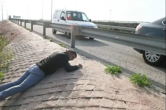 רגב הוד בזמן אזעקה (יח"צ , אסף ארמה) רגב הוד בזמן אזעקה (יח"צ , אסף ארמה)