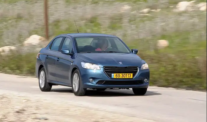 מבחן דרכים: פיג'ו 301 אוטומטית (ניר בן טובים) מבחן דרכים: פיג'ו 301 אוטומטית (ניר בן טובים)