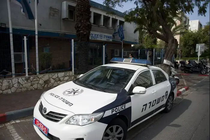 תחנת משטרת גבעתיים, פברואר 2013 (ניב אהרונסון) תחנת משטרת גבעתיים, פברואר 2013 (ניב אהרונסון)