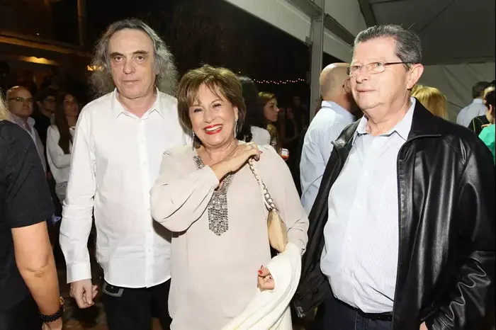 נאווה ברק, צביקה פיק (יח"צ , בת כהן שרון כתב) נאווה ברק, צביקה פיק (יח"צ , בת כהן שרון כתב)