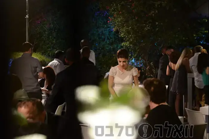 גדעון סער וגאולה אבן (ניב אהרונסון) גדעון סער וגאולה אבן (ניב אהרונסון)