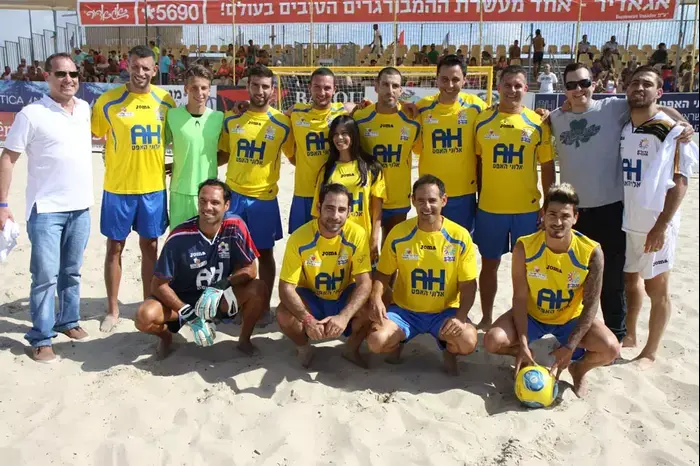 דני רופ, עמיר גולדברג, מיכל הקטנה (שלומי גבאי) דני רופ, עמיר גולדברג, מיכל הקטנה (שלומי גבאי)