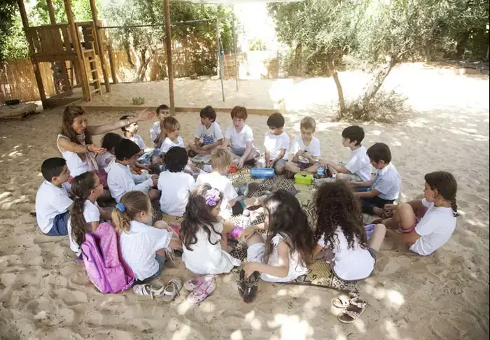 עיריית תל אביב מאיימת לסגור את בית חינוך אביב ביפו. יוני 2013 (יח"צ , מוריה להיס) עיריית תל אביב מאיימת לסגור את בית חינוך אביב ביפו. יוני 2013 (יח"צ , מוריה להיס)