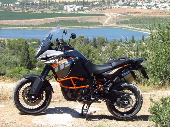מבחן אופנוע שטח KTM אדוונצ'ר 1200 (קובי ליאני) מבחן אופנוע שטח KTM אדוונצ'ר 1200 (קובי ליאני)