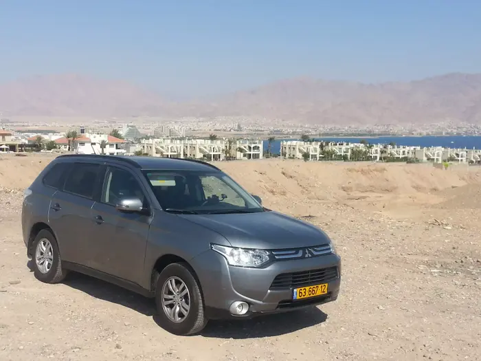 מבחן ארוך טווח מיצובישי אאוטלנדר (קובי ליאני) מבחן ארוך טווח מיצובישי אאוטלנדר (קובי ליאני)