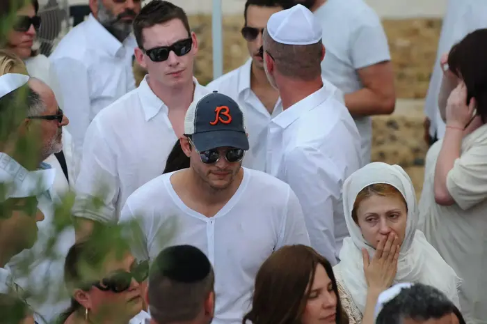 הלוויית הרב ברג (בן קלמר) הלוויית הרב ברג (בן קלמר)