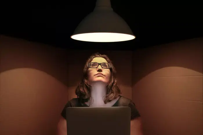 תערוכת "שקופים" (יח"צ , דן חיימוביץ') תערוכת "שקופים" (יח"צ , דן חיימוביץ')