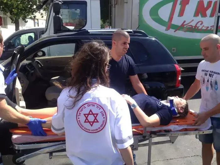 לבנה זוהרים (תמונות גולשים) לבנה זוהרים (תמונות גולשים)