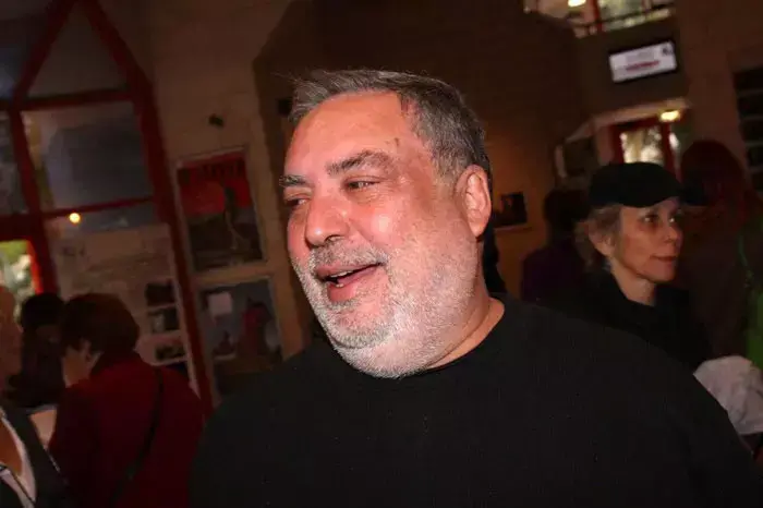שימי ריגר (אביב חופי)