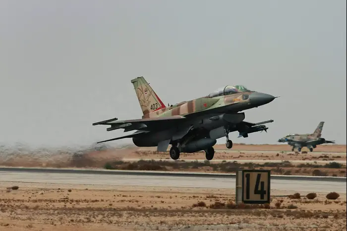 מטוס קרב מדגם F-16 של חיל האוויר (GettyImages)