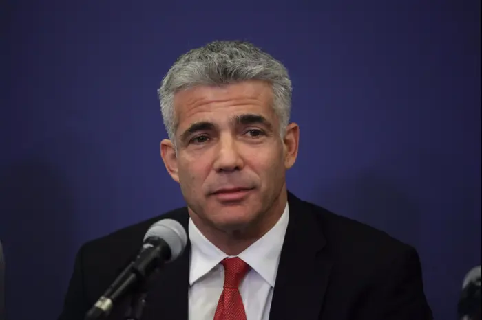 יאיר לפיד במסיבת עיתונאים במשרד האוצר. נובמבר 2013 (יואב דודקביץ') יאיר לפיד במסיבת עיתונאים במשרד האוצר. נובמבר 2013 (יואב דודקביץ')