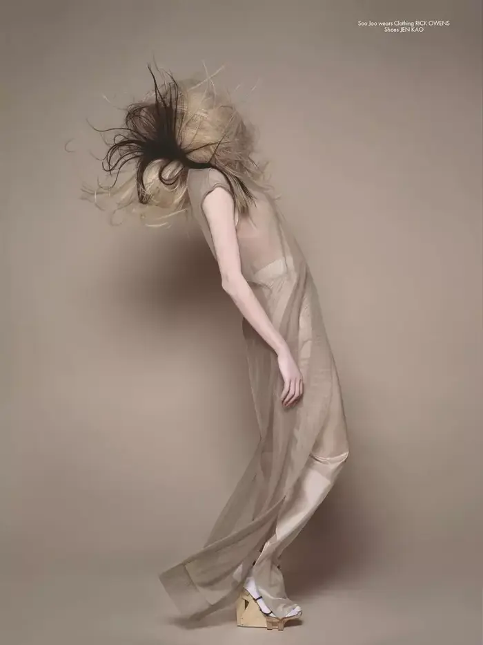 סו ג'ו פארק במגזין CR Fashion Book, גיליון 2 (סריקה , Brigitte Niedermair)