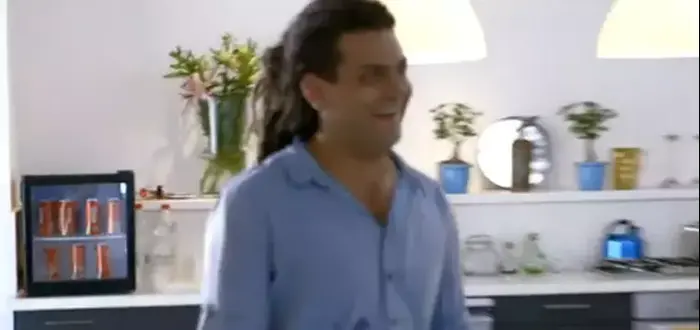 תוכן שיווקי לקוקה-קולה בתכנית הריאליטי "אקס פקטור" (ערוץ 2 , רשת)