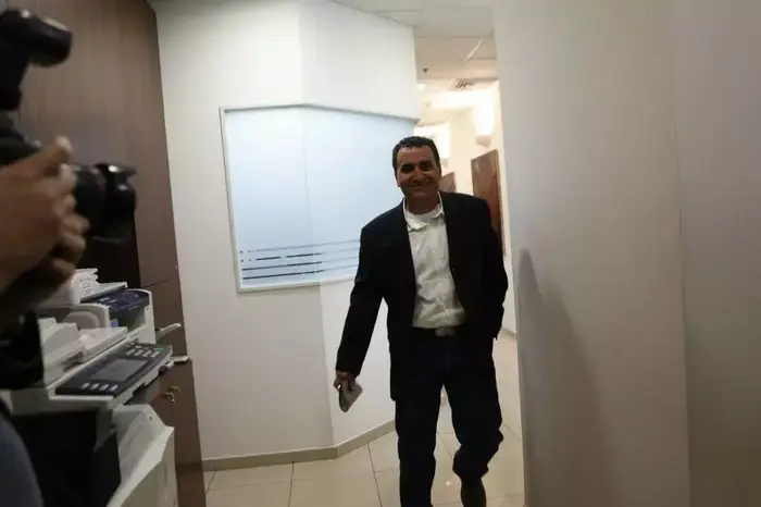 ניצב מנשה ארביב מוסר הודעה על פרישתו מהמשטרה, ינואר 2014 (דרור עינב) ניצב מנשה ארביב מוסר הודעה על פרישתו מהמשטרה, ינואר 2014 (דרור עינב)